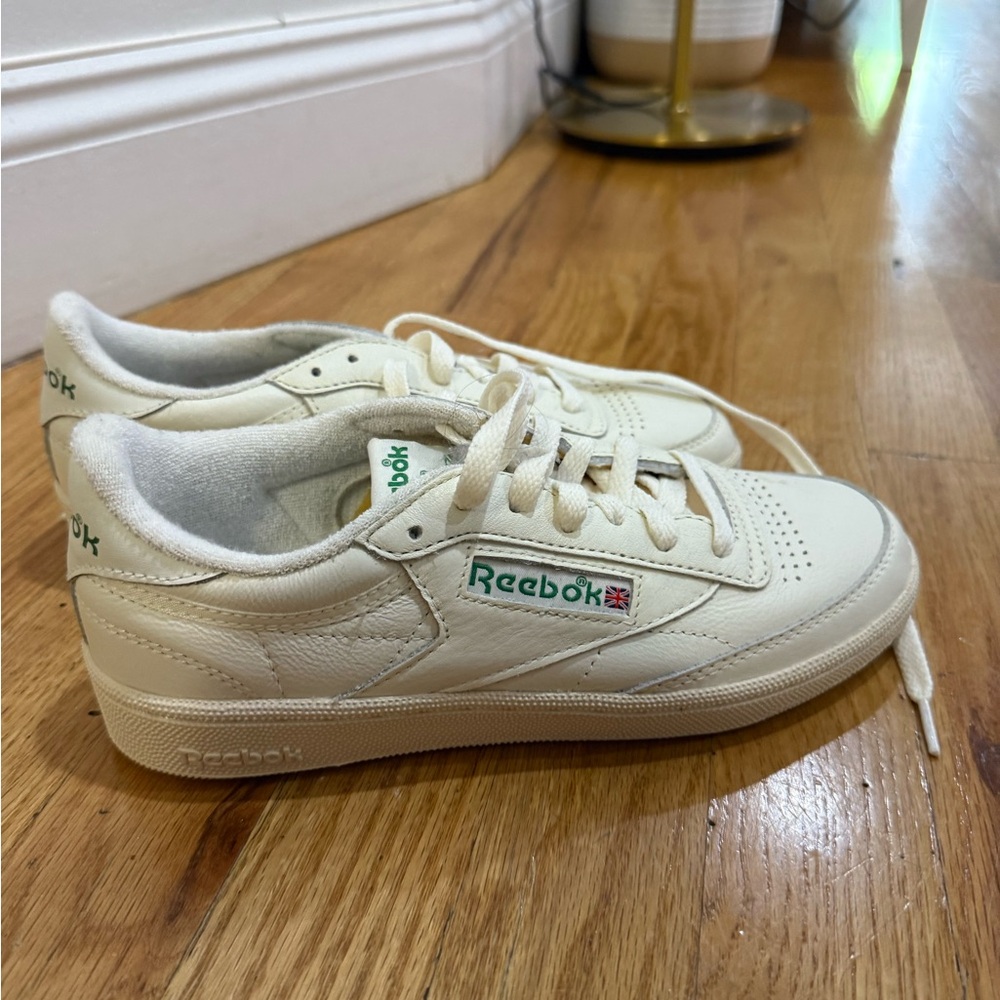 Reebok Club C 85 White Sneaker new